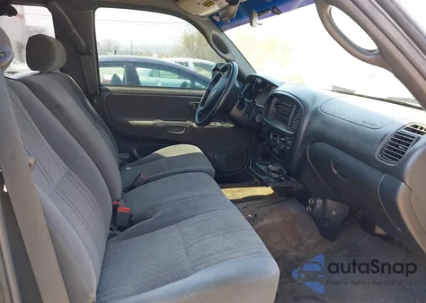 2004 Toyota Tundra Sr5 V8 из США, поврежденный, VIN 5TBRT34114S449914